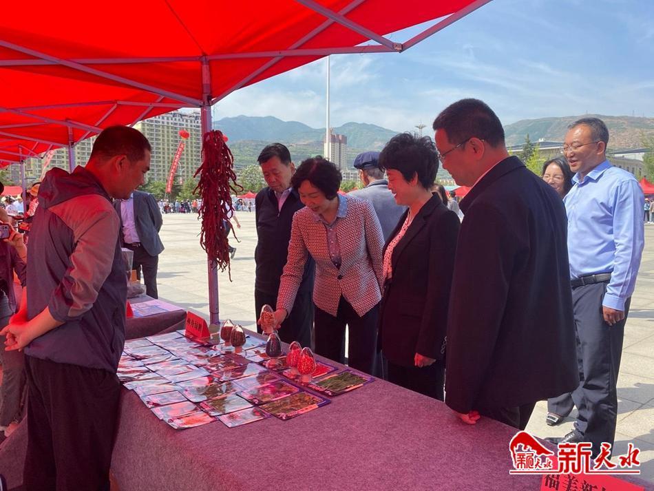 科技引領(lǐng)未來 醫(yī)藥賦能健康——2023年天水市科技活動周在武山縣盛大啟動